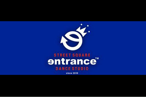 DANCE STUDIO entrance