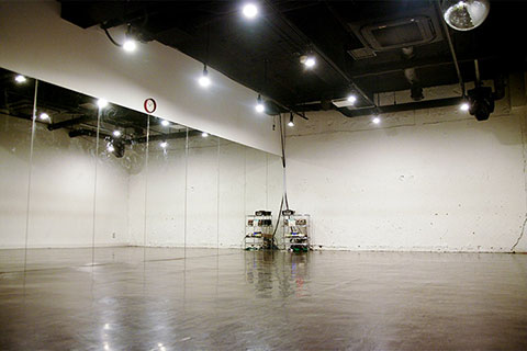 STUDIO BUZZ 池袋店