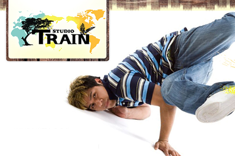 STUDIO TRAIN
