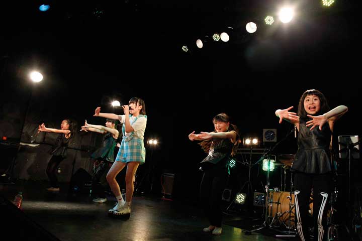 6shot-s