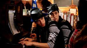 ダンサー 双子 ツインズ