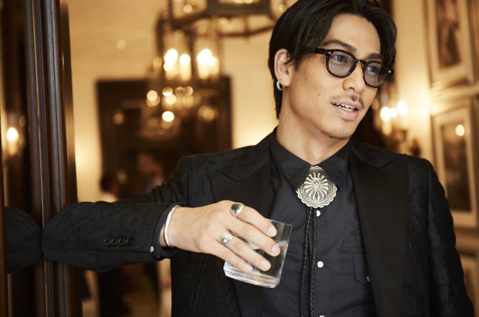 セット方法も解説！EXILE AKIRAの歴代髪型ランキングTOP10！ | Dews